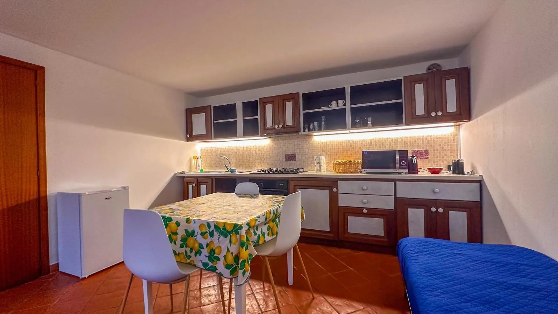 Apartment Appartamento A Due Passi Dal Lago Con Box Dorio